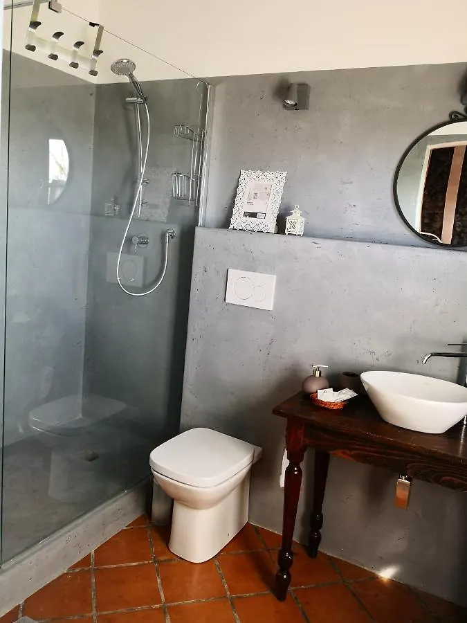B&B Il Martin Pescatore Bagnolo San Vito 0*,  Italy